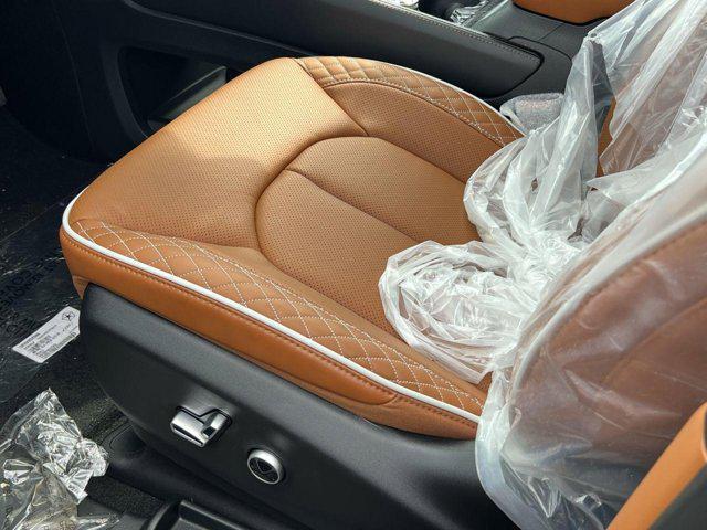new 2025 Chrysler Pacifica car, priced at $52,172