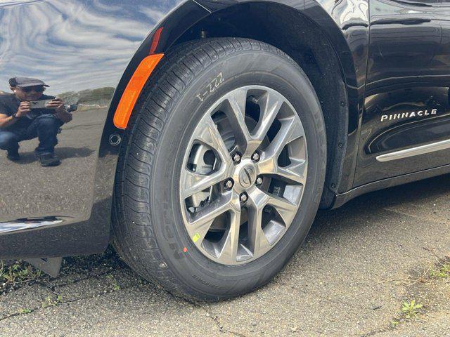new 2025 Chrysler Pacifica car, priced at $52,172