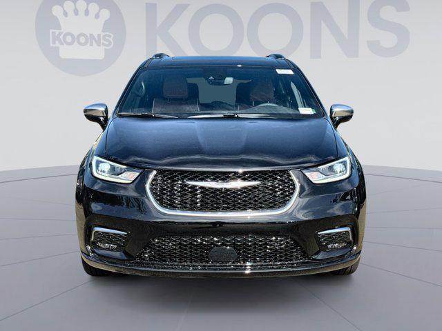 new 2026 Chrysler Pacifica car, priced at $48,988