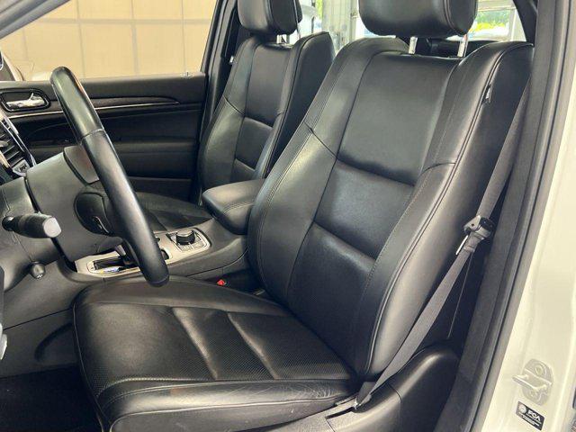 used 2021 Jeep Grand Cherokee car, priced at $28,500