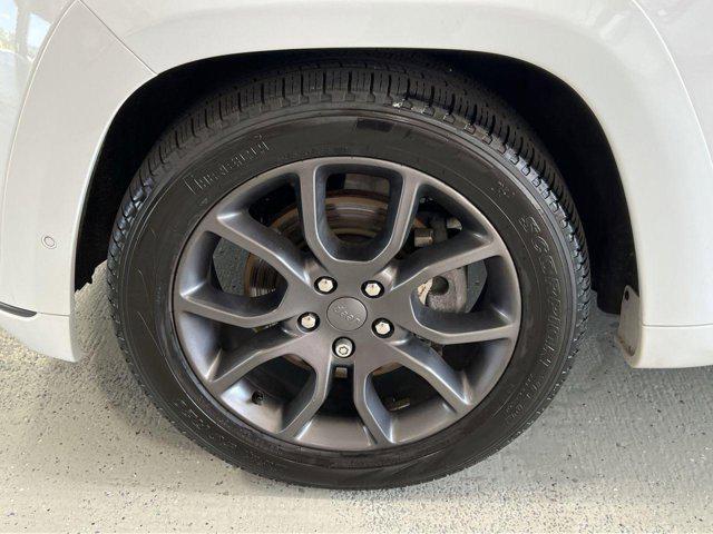 used 2021 Jeep Grand Cherokee car, priced at $28,500