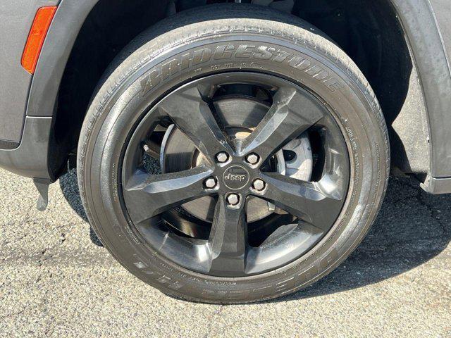 used 2022 Jeep Grand Cherokee L car, priced at $32,500