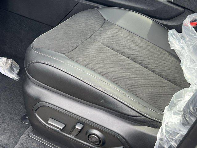 new 2025 Jeep Grand Cherokee L car, priced at $40,662