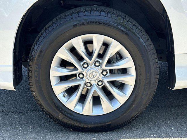 used 2023 Lexus GX 460 car, priced at $55,000