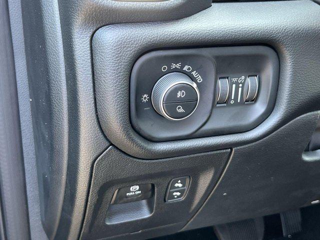 new 2025 Ram 1500 car, priced at $47,864