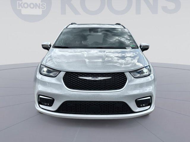 new 2026 Chrysler Pacifica car, priced at $47,863