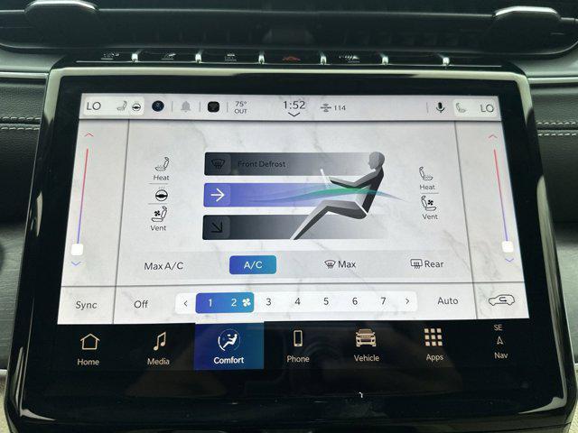 new 2025 Jeep Grand Cherokee car, priced at $43,352