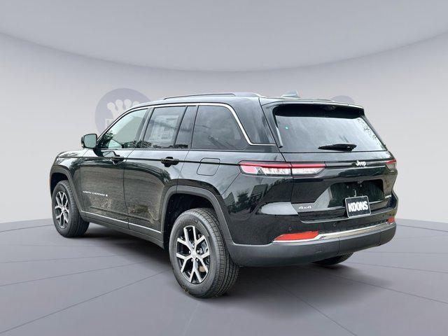 new 2025 Jeep Grand Cherokee car, priced at $43,352