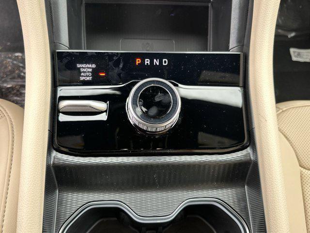 new 2025 Jeep Grand Cherokee car, priced at $43,352