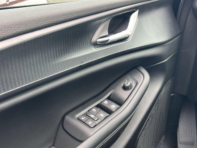 new 2025 Jeep Grand Cherokee L car, priced at $40,662