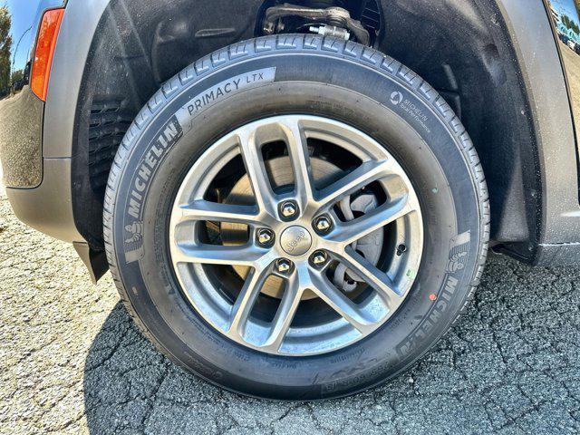 new 2025 Jeep Grand Cherokee car, priced at $35,257