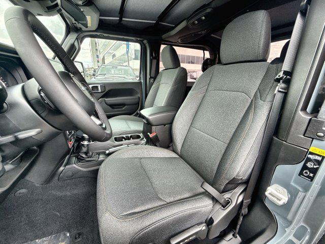 new 2025 Jeep Wrangler car, priced at $35,334