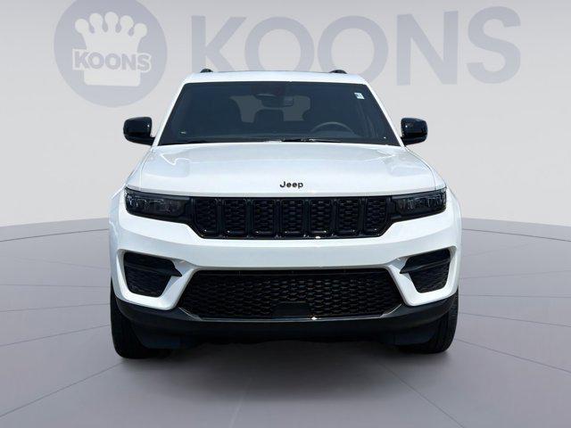used 2023 Jeep Grand Cherokee car, priced at $34,000
