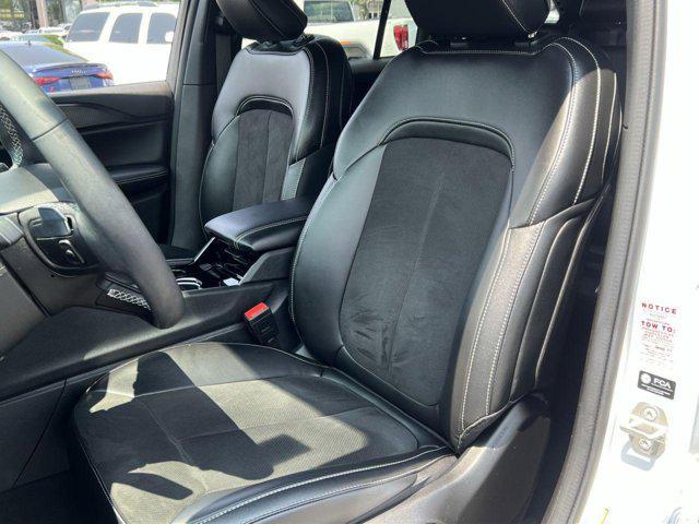 used 2023 Jeep Grand Cherokee car, priced at $34,000