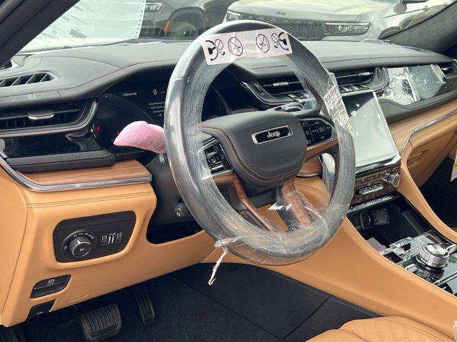 new 2025 Jeep Grand Cherokee L car, priced at $60,768