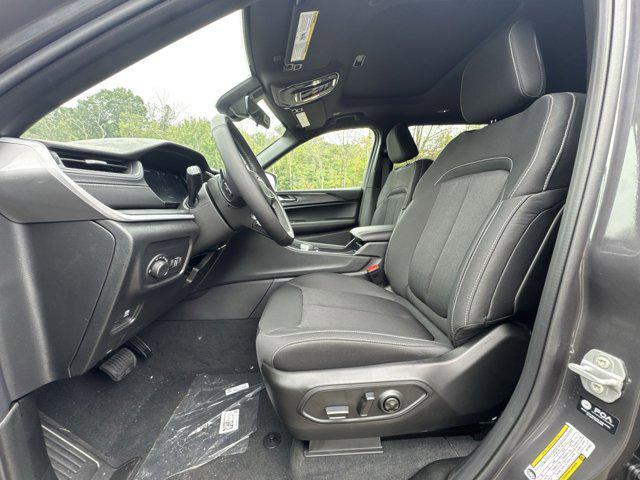 new 2025 Jeep Grand Cherokee L car, priced at $36,687