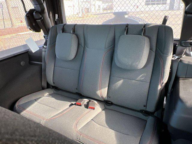 new 2025 Jeep Wrangler car, priced at $42,377