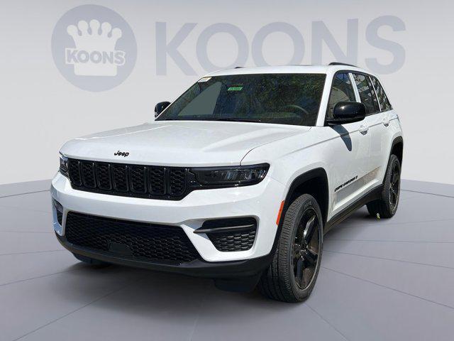 new 2025 Jeep Grand Cherokee car, priced at $35,801