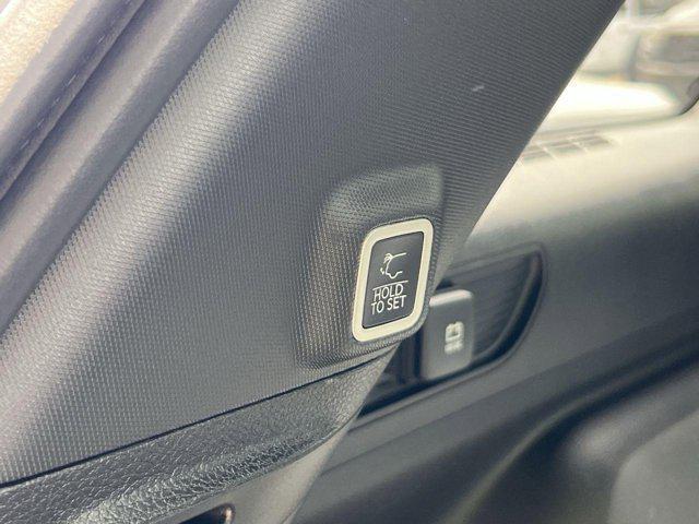 new 2025 Jeep Grand Cherokee car, priced at $42,527