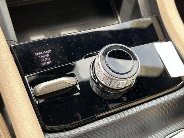 new 2025 Jeep Grand Cherokee car, priced at $42,527