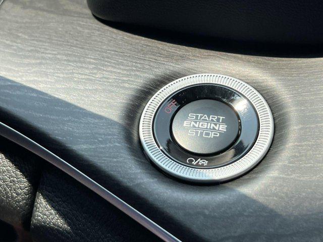 new 2025 Jeep Grand Cherokee L car, priced at $43,504