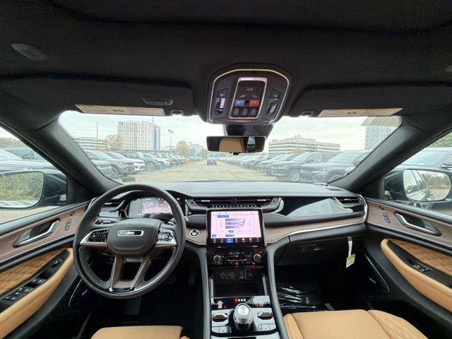 new 2025 Jeep Grand Cherokee car, priced at $57,859