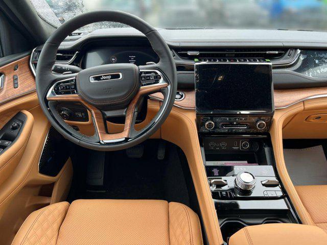 new 2025 Jeep Grand Cherokee car, priced at $56,711
