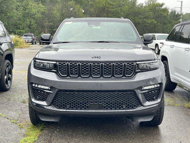 new 2025 Jeep Grand Cherokee car, priced at $56,711