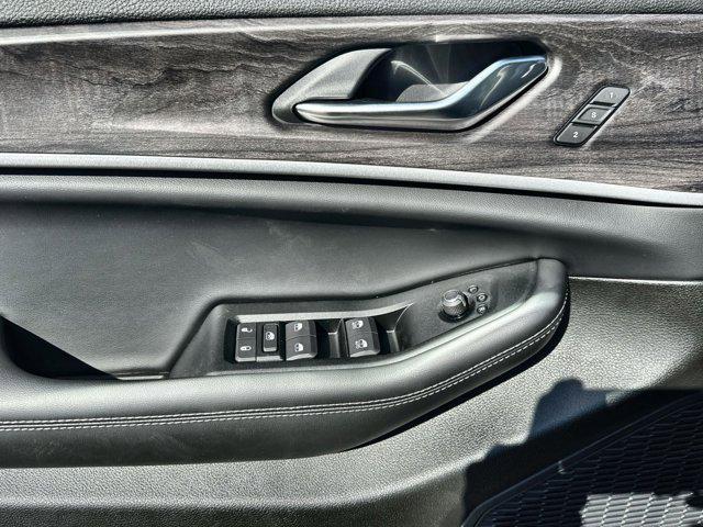 new 2025 Jeep Grand Cherokee car, priced at $45,723