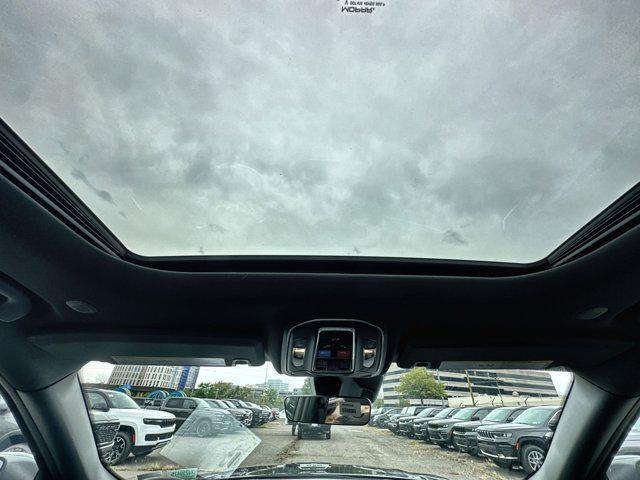 new 2025 Jeep Grand Cherokee L car, priced at $36,687