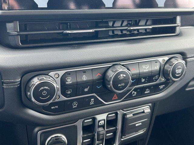 new 2025 Jeep Wrangler car, priced at $50,089