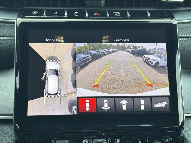 new 2025 Jeep Grand Cherokee car, priced at $42,834