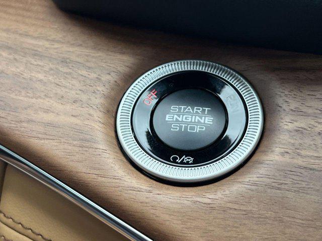 new 2025 Jeep Grand Cherokee car, priced at $56,711