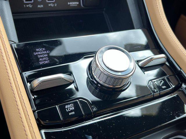 new 2025 Jeep Grand Cherokee car, priced at $56,711