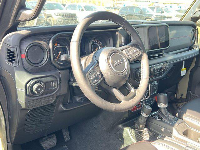 new 2025 Jeep Wrangler car, priced at $53,602
