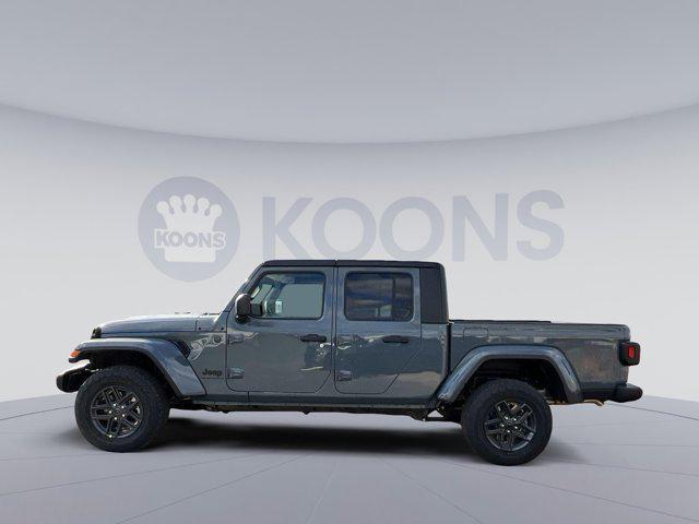 new 2025 Jeep Gladiator car, priced at $47,420