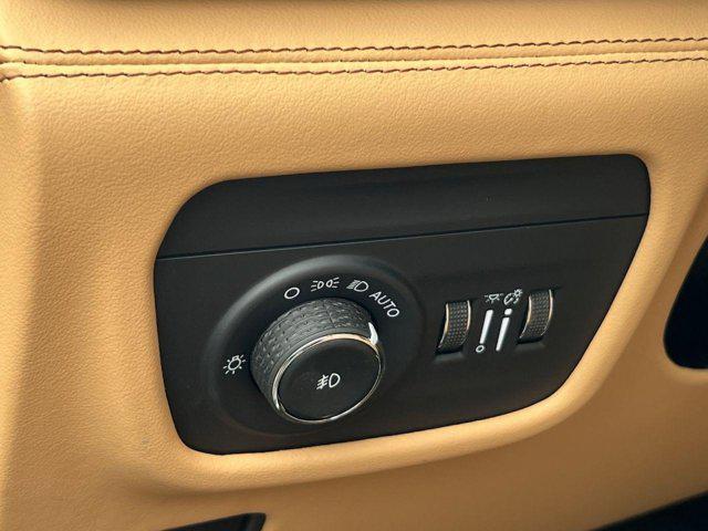 new 2025 Jeep Grand Cherokee L car, priced at $60,668