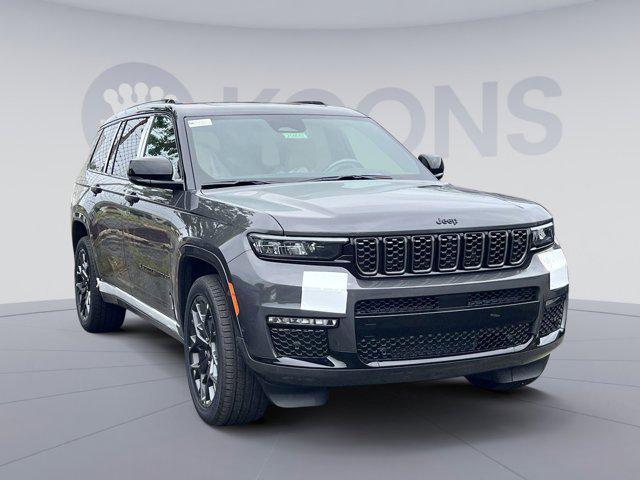 new 2025 Jeep Grand Cherokee L car, priced at $60,668