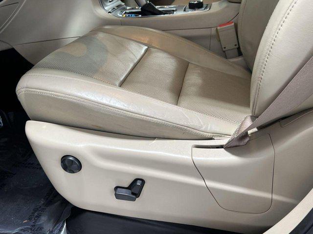 used 2018 Jeep Grand Cherokee car, priced at $18,900