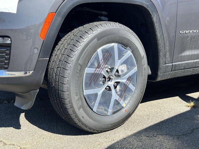 new 2025 Jeep Grand Cherokee L car, priced at $44,927