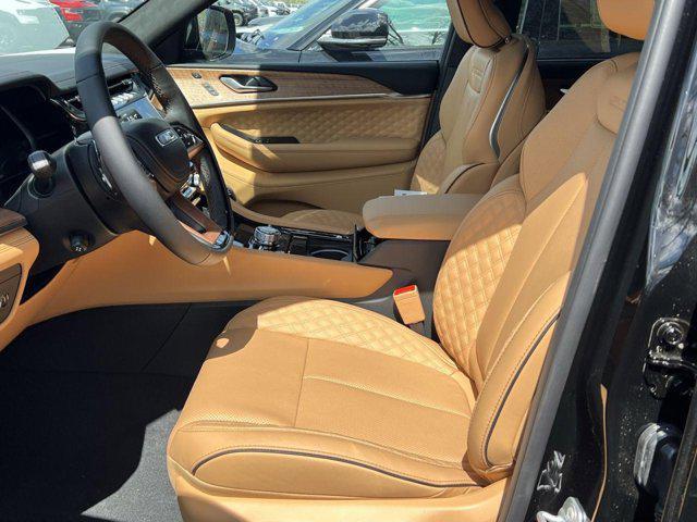 new 2025 Jeep Grand Cherokee car, priced at $56,711