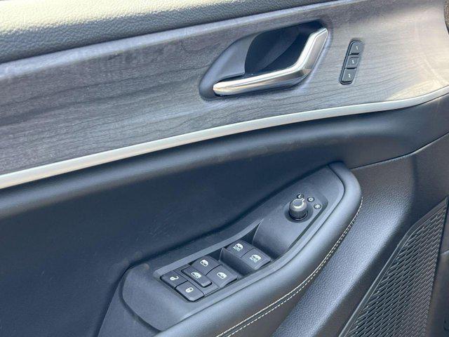 new 2025 Jeep Grand Cherokee car, priced at $45,616