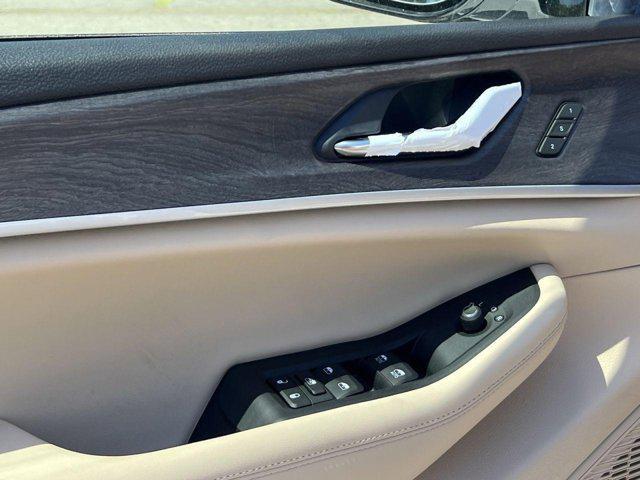 new 2025 Jeep Grand Cherokee car, priced at $41,527