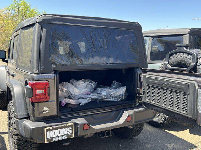 new 2025 Jeep Wrangler car, priced at $42,836