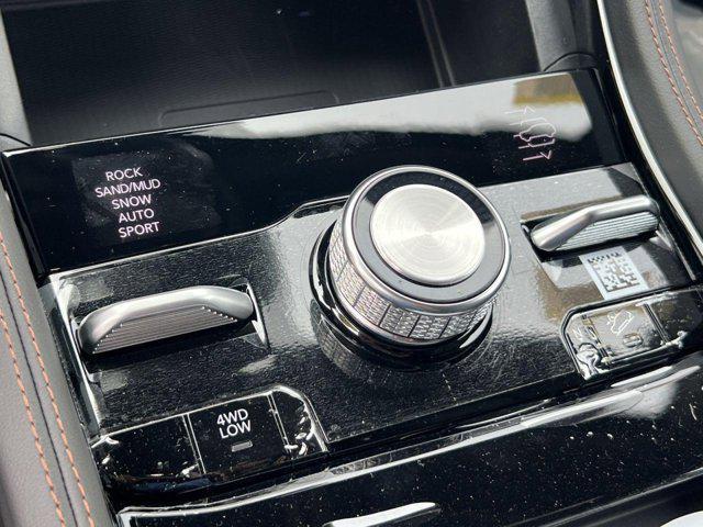 new 2025 Jeep Grand Cherokee car, priced at $57,500