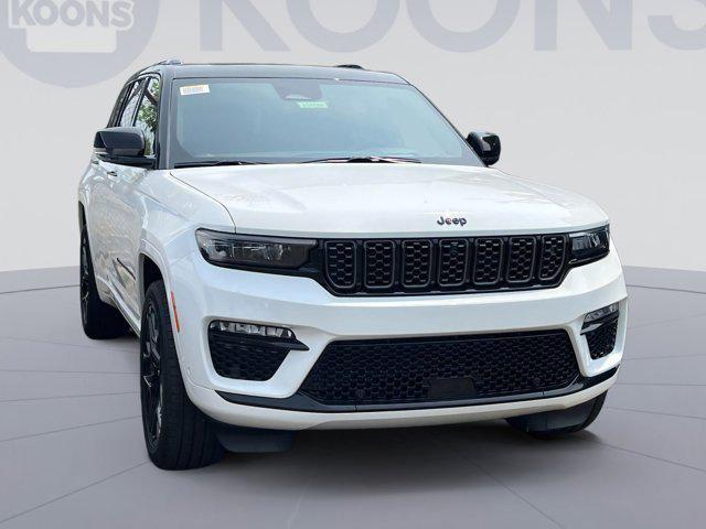 new 2025 Jeep Grand Cherokee car, priced at $57,500