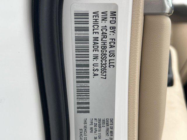 new 2025 Jeep Grand Cherokee car, priced at $41,527