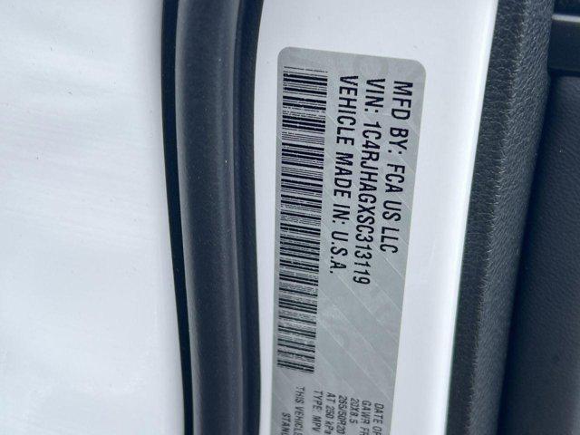new 2025 Jeep Grand Cherokee car, priced at $37,646