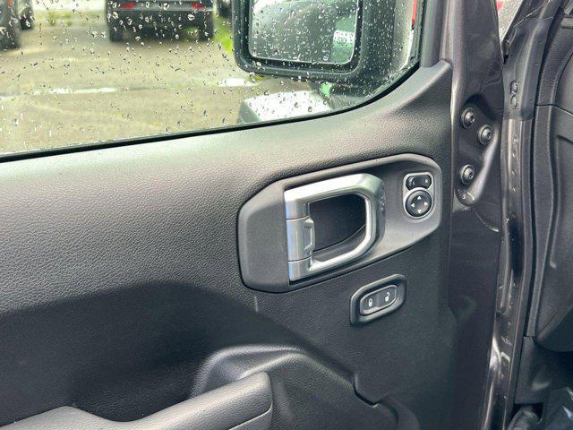 new 2025 Jeep Wrangler car, priced at $44,863