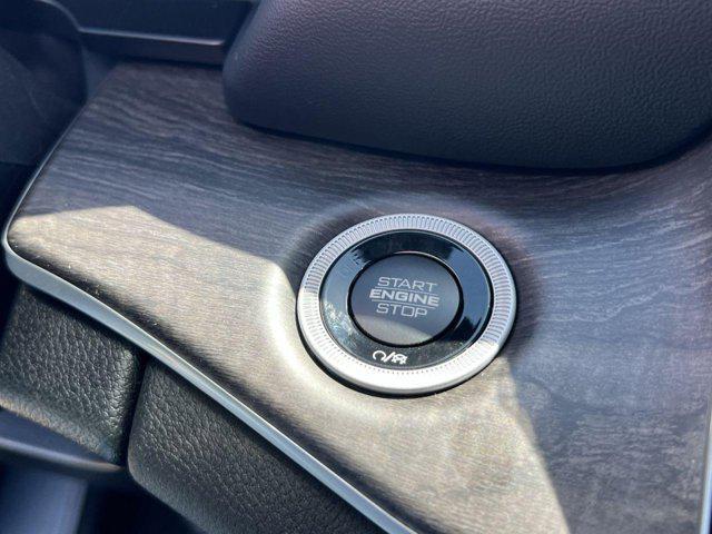 new 2025 Jeep Grand Cherokee car, priced at $45,616